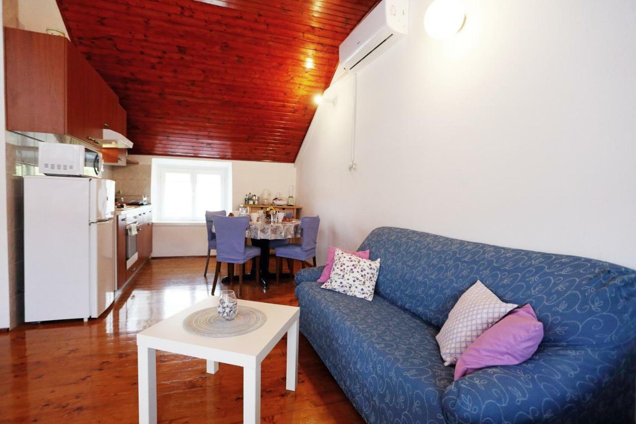 Apartment Dulcis Stari Grad  Esterno foto